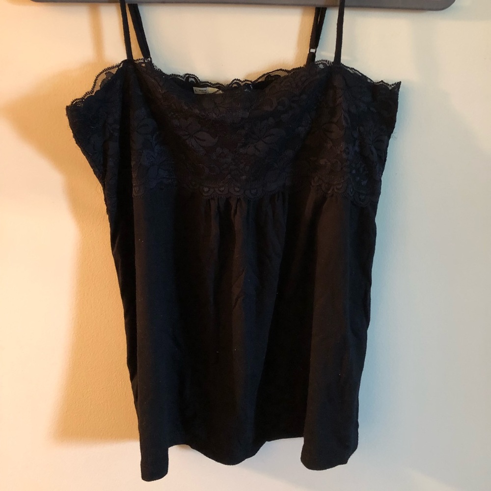Maurices black lace top cami w/adjustable straps